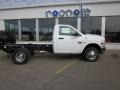 Bright White - Ram 3500 HD SLT Regular Cab 4x4 Chassis Photo No. 28
