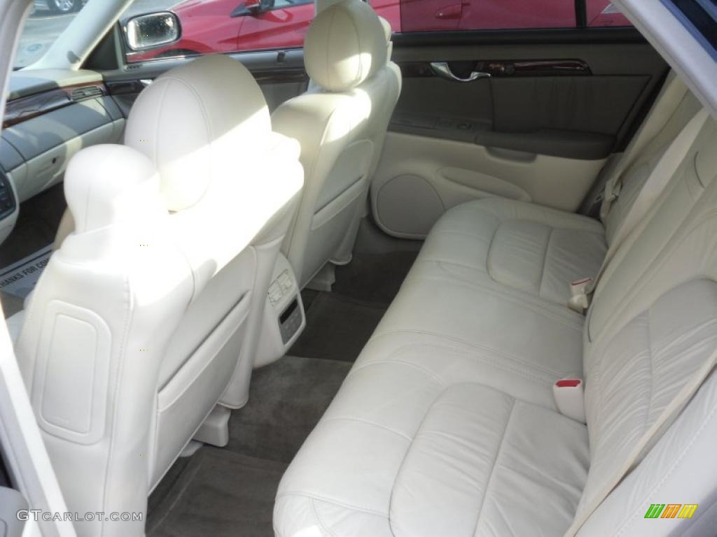 2003 Cadillac DeVille DHS interior Photo #46675595