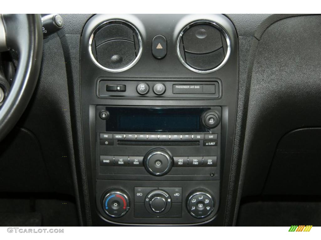 2008 Chevrolet HHR LT Controls Photo #46676975