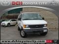 Oxford White - E Series Van E250 Commercial Photo No. 1