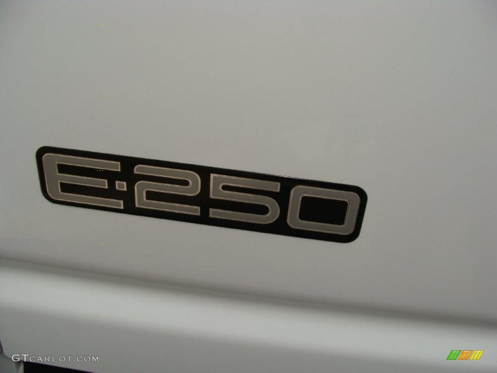 2004 Ford E Series Van E250 Commercial Marks and Logos Photo #46678319