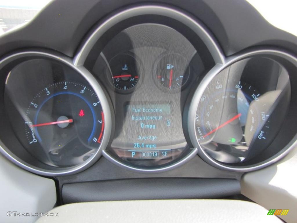 2011 Chevrolet Cruze ECO Gauges Photo #46679186