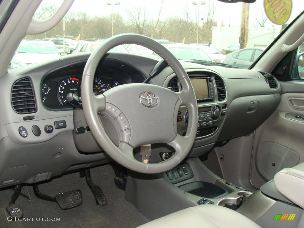 2005 Toyota Sequoia Limited 4WD Dashboard Photos