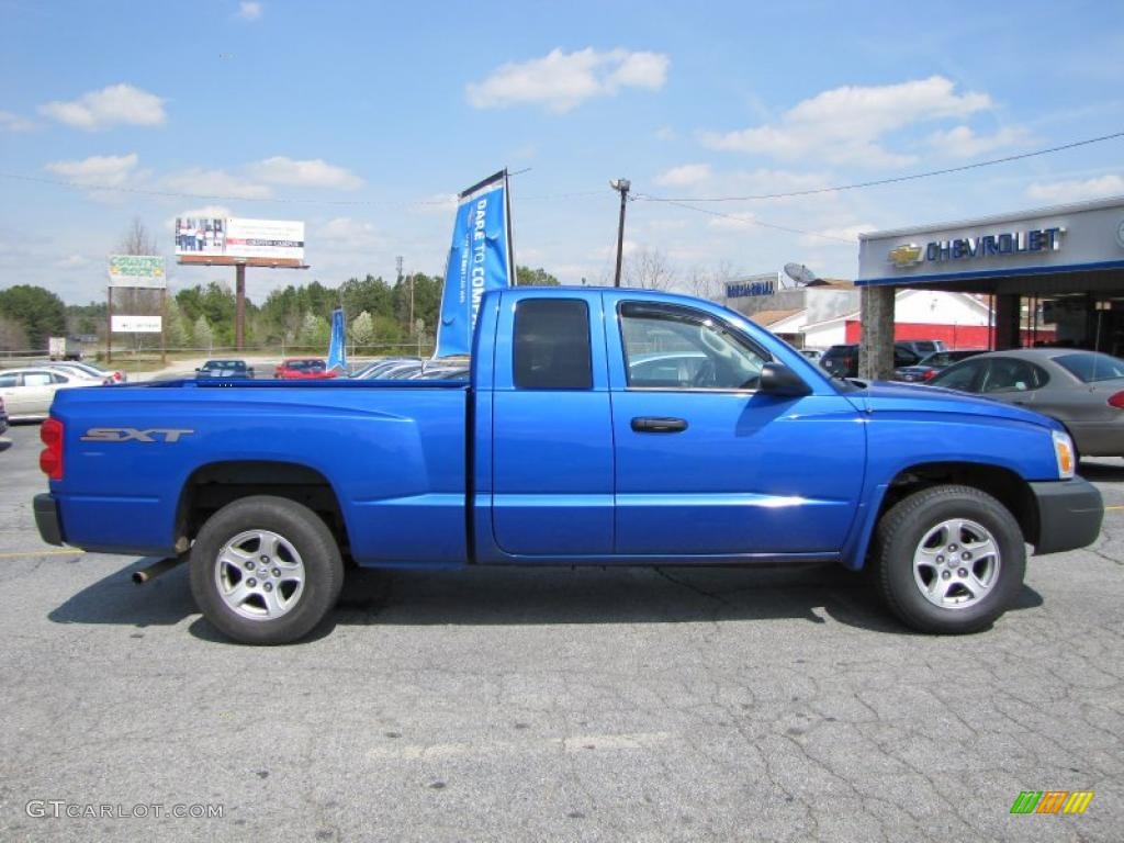 Electric Blue Pearl 2007 Dodge Dakota SXT Club Cab Exterior Photo #46679552