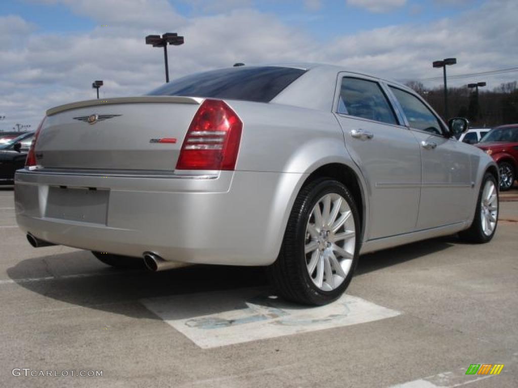 Bright Silver Metallic 2007 Chrysler 300 C SRT Design Exterior Photo #46680608