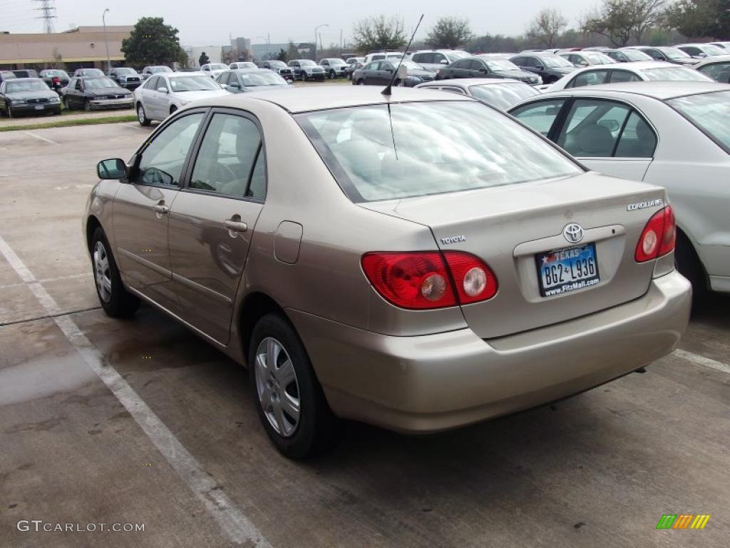 2006 Corolla LE - Desert Sand Mica / Beige photo #5