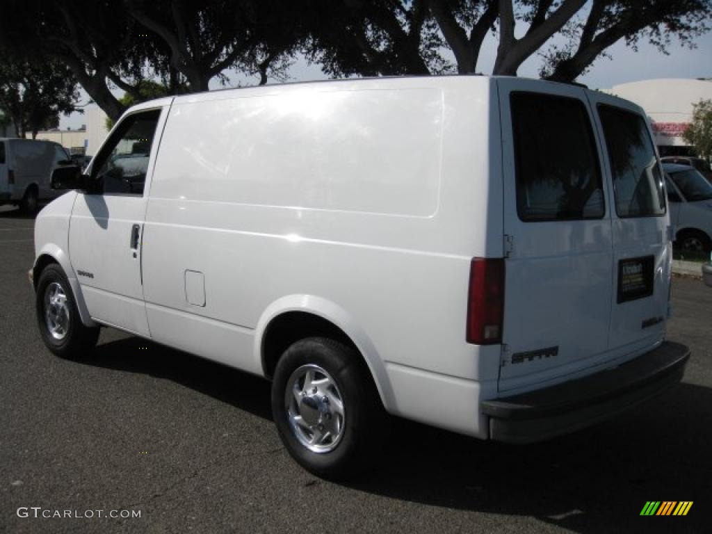 Ivory White 1997 GMC Safari Cargo Exterior Photo #46680989