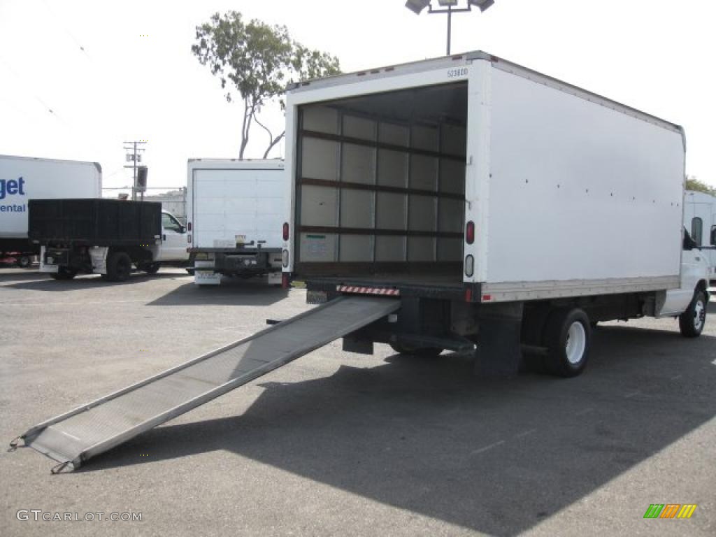 2002 Ford E Series Cutaway E350 Commercial Moving Truck Trunk Photos