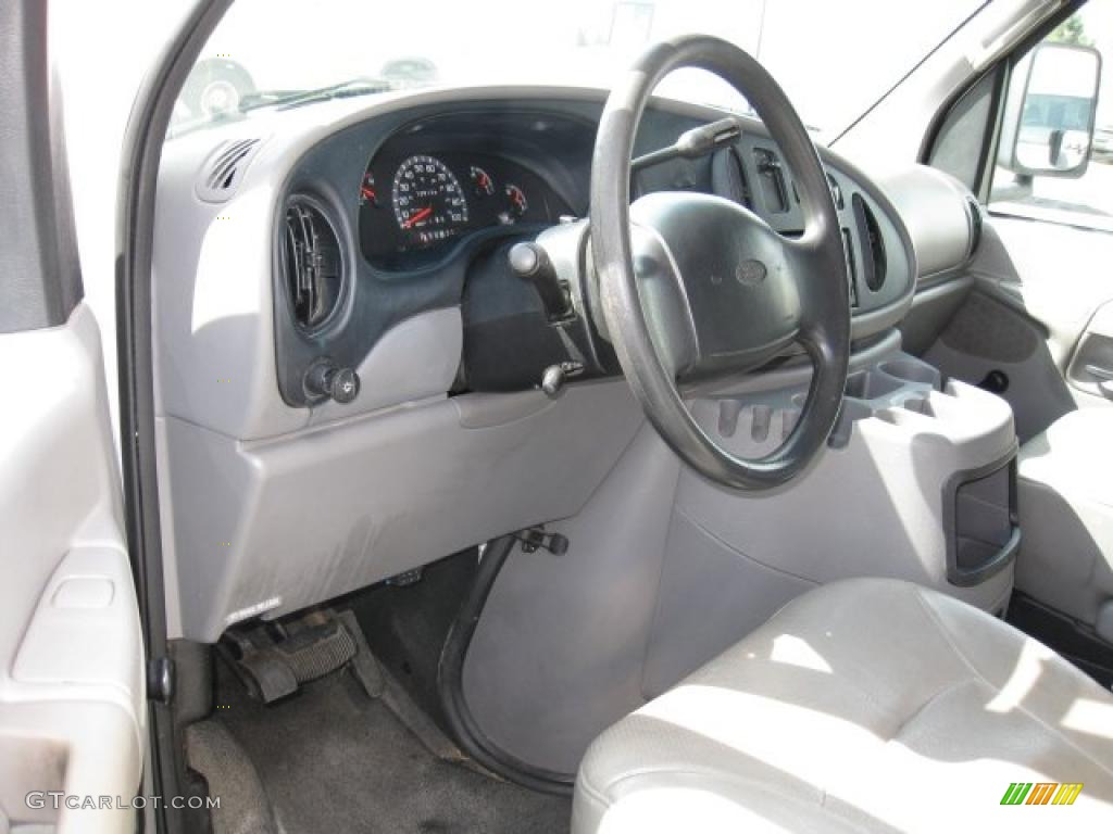 2002 Ford E Series Cutaway E350 Commercial Moving Truck Interior Color Photos