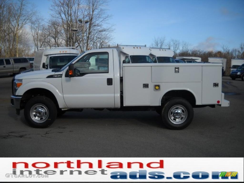 2011 F350 Super Duty XL Regular Cab 4x4 Chassis - Oxford White / Steel photo #1