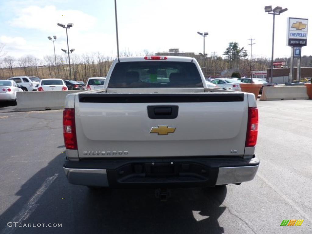 2009 Silverado 1500 LS Crew Cab - Silver Birch Metallic / Dark Titanium photo #6