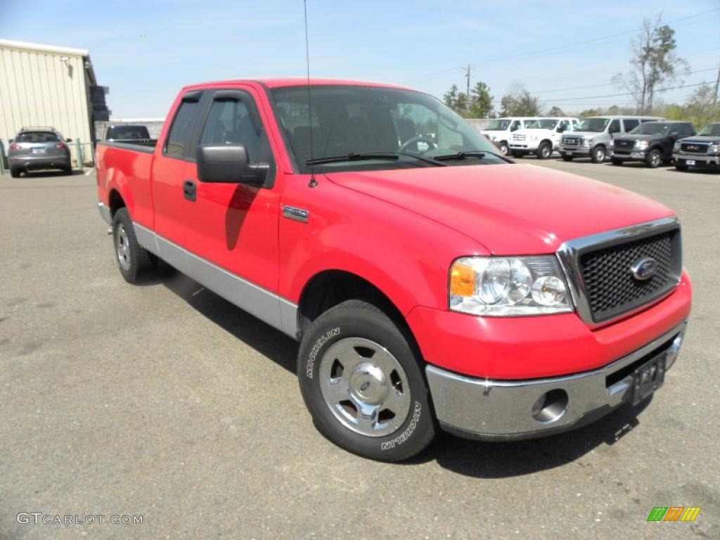 2007 F150 XLT SuperCab - Bright Red / Medium Flint photo #1