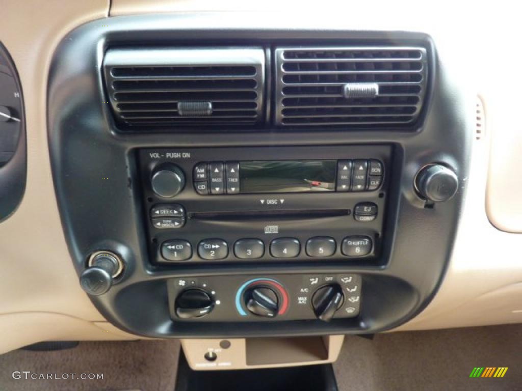 2000 Ford Ranger XLT SuperCab Controls Photos
