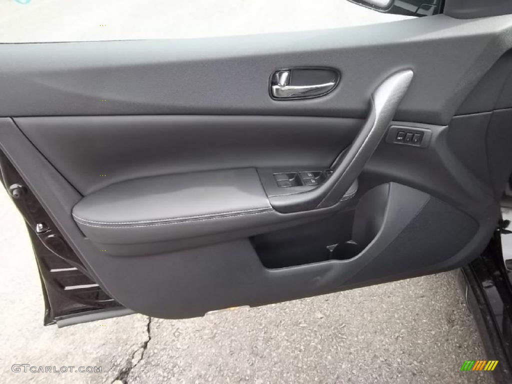 2011 Nissan Maxima 3.5 SV Sport Charcoal Door Panel Photo #46686614
