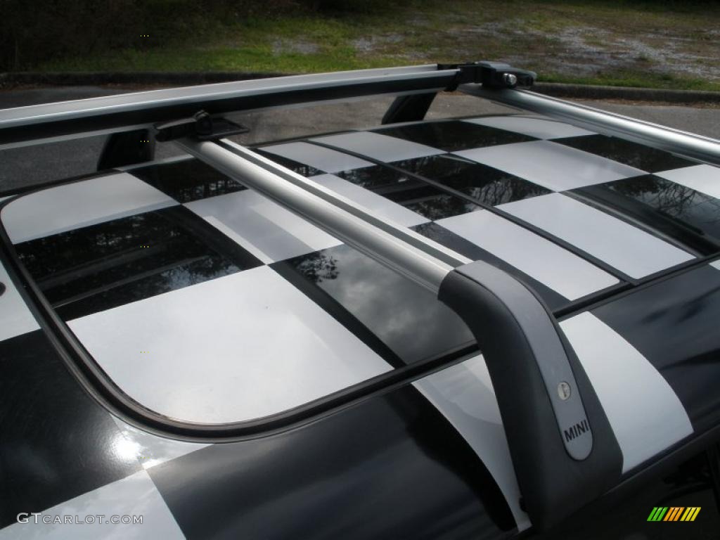 2007 Cooper S Hardtop - Lightning Blue Metallic / Lounge Carbon Black photo #18