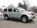 2007 Silver Lightning Nissan Pathfinder LE 4x4  photo #3