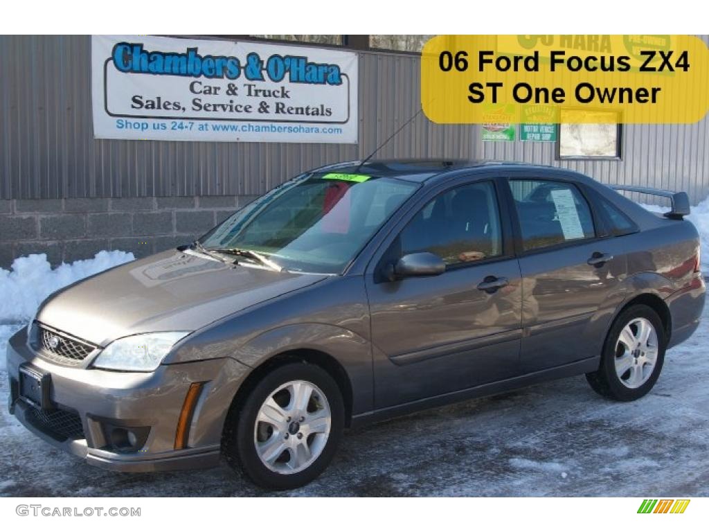2006 Focus ZX4 ST Sedan - Liquid Grey Metallic / Charcoal/Red photo #1