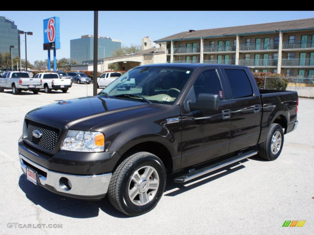 2006 F150 XLT SuperCrew - Dark Shadow Grey Metallic / Medium/Dark Flint photo #1