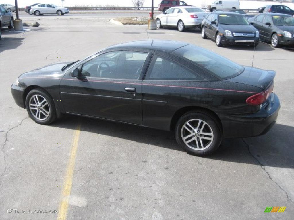 2004 Cavalier Coupe - Black / Graphite photo #4