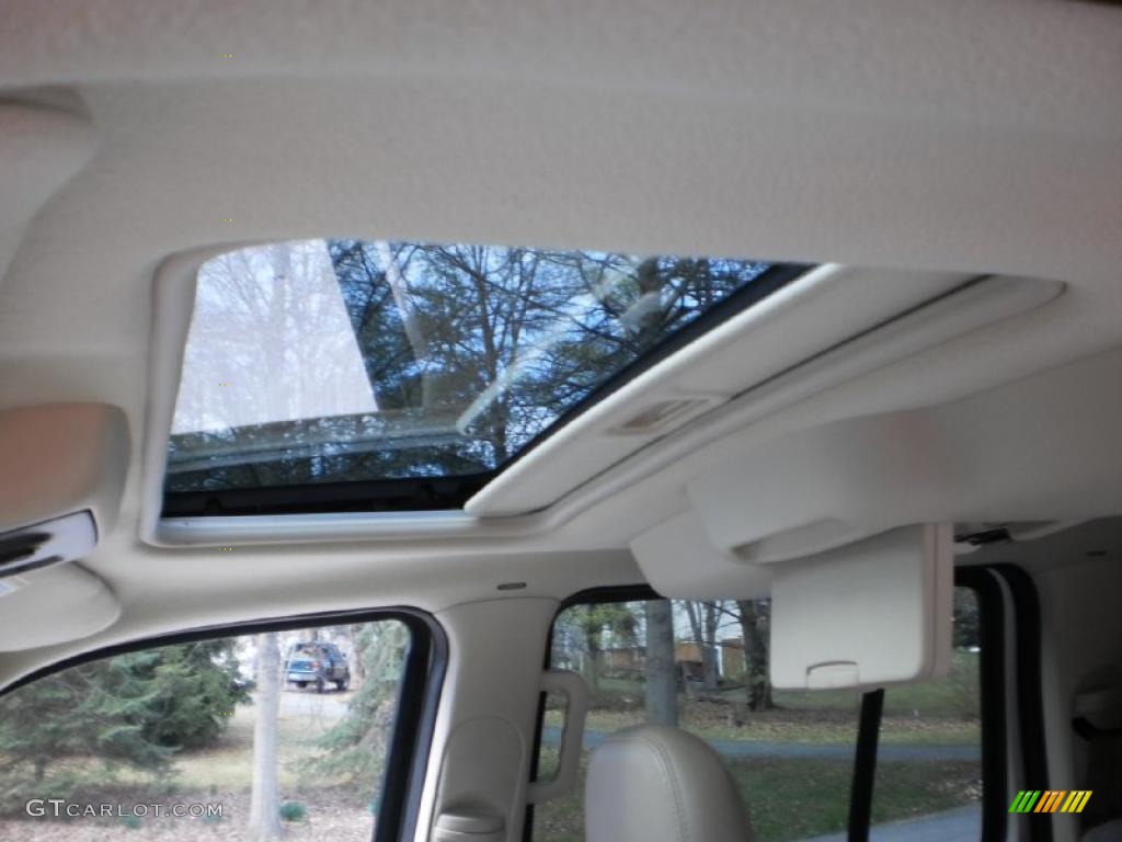 2003 Ford Explorer Limited 4x4 Sunroof Photo #46693427