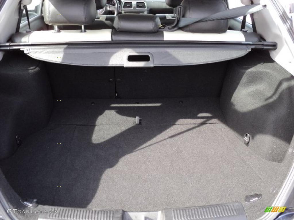 2006 Saab 9-2X 2.5i Sport Wagon Trunk Photo #46693925