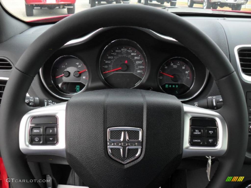2011 Dodge Avenger Mainstreet Black/Red Steering Wheel Photo #46696424
