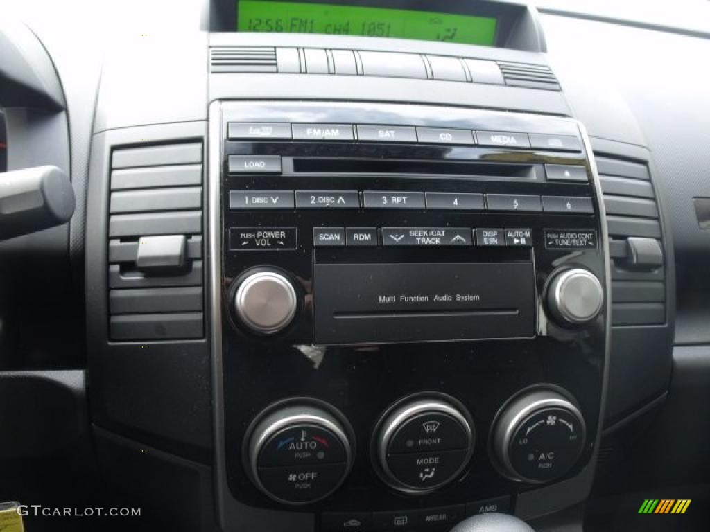 2010 Mazda MAZDA5 Sport Controls Photo #46698516