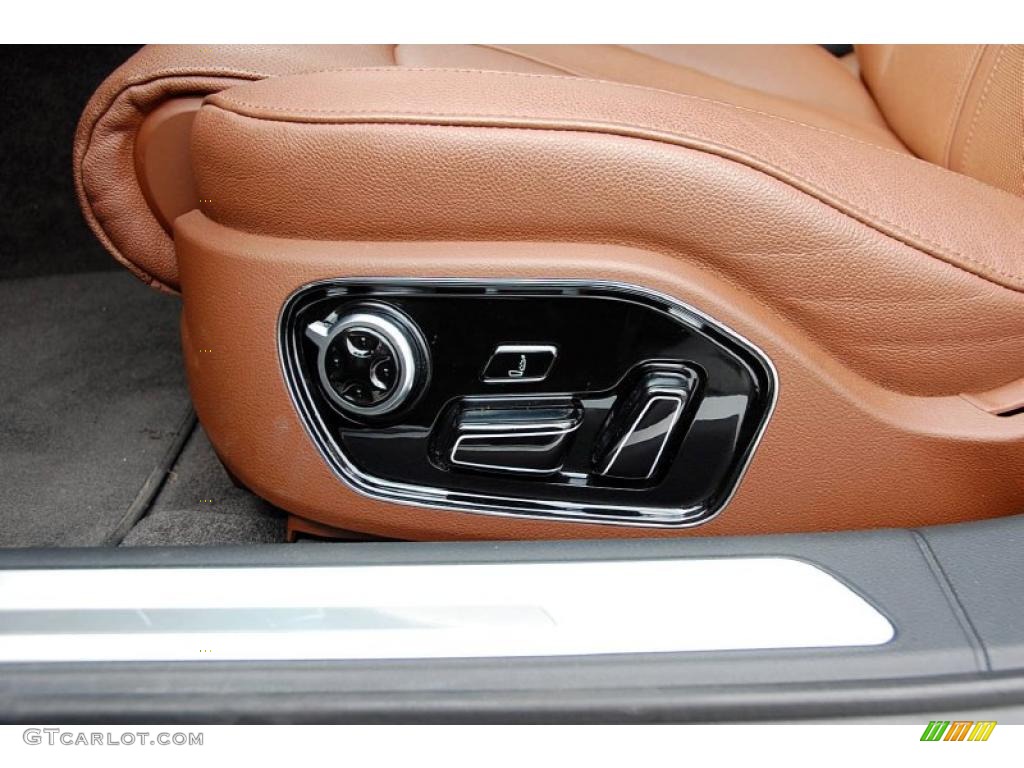 2011 Audi A8 4.2 FSI quattro Controls Photo #46698975