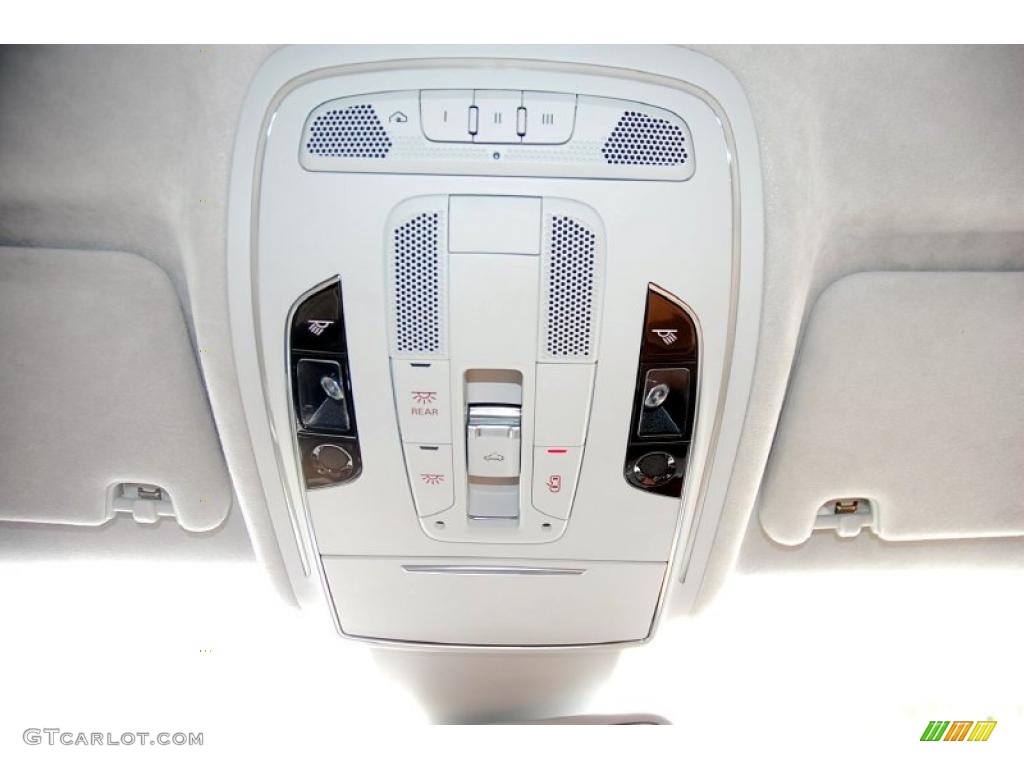2011 Audi A8 4.2 FSI quattro Controls Photo #46699062