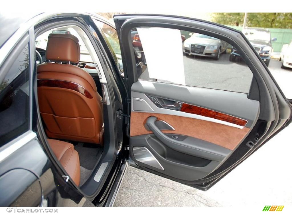 2011 Audi A8 4.2 FSI quattro Nougat Brown Door Panel Photo #46699155