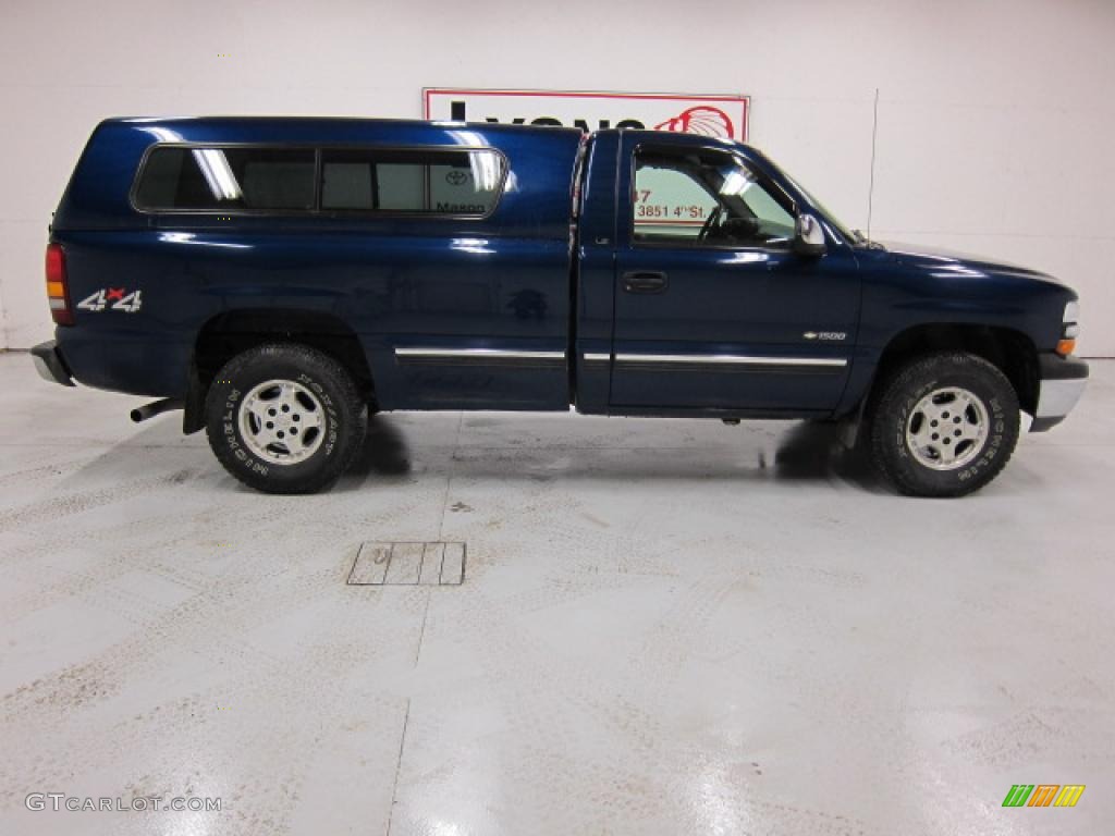 Indigo Blue Metallic 1999 Chevrolet Silverado 1500 LS Regular Cab 4x4 Exterior Photo #46699572