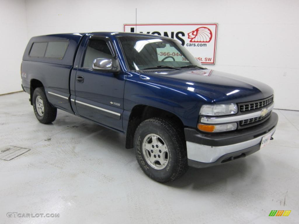 1999 Silverado 1500 LS Regular Cab 4x4 - Indigo Blue Metallic / Graphite photo #22