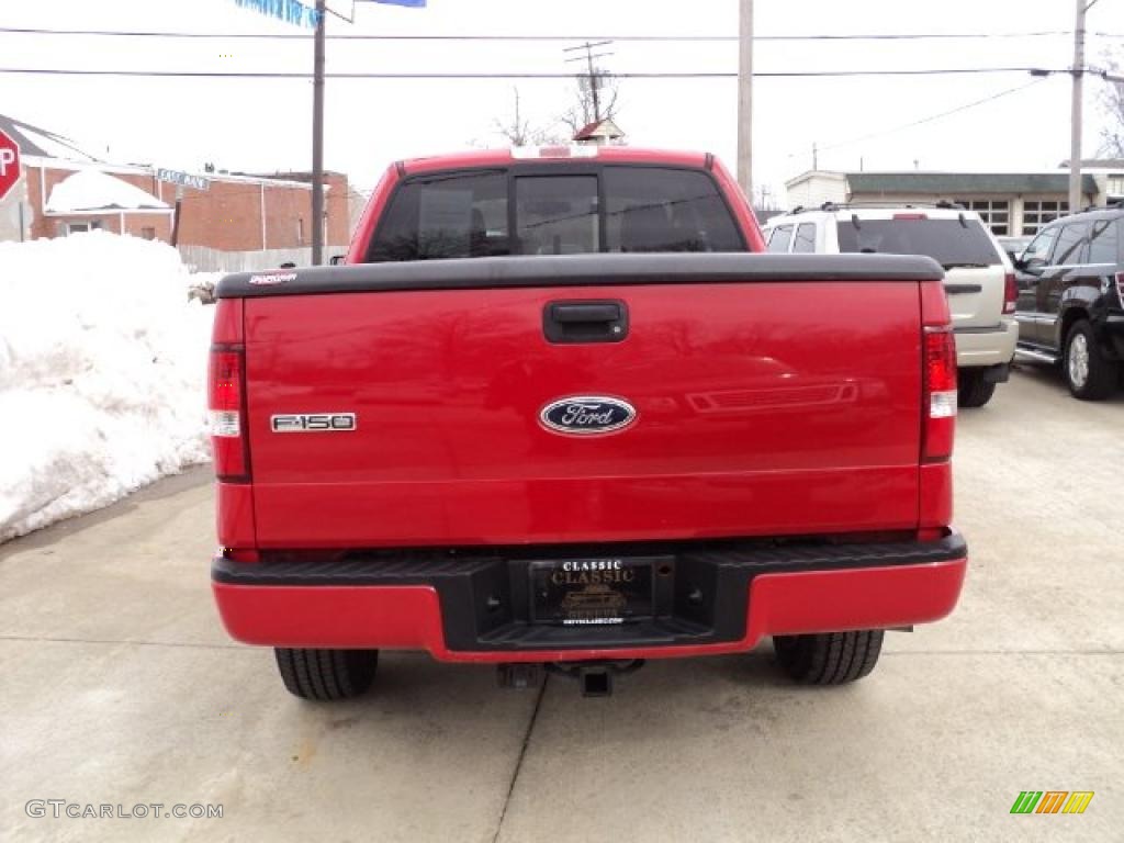 2004 F150 FX4 SuperCab 4x4 - Bright Red / Dark Flint photo #3