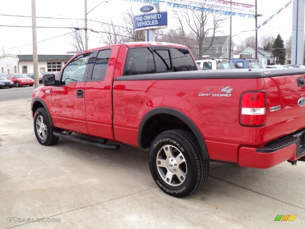 2004 F150 FX4 SuperCab 4x4 - Bright Red / Dark Flint photo #4