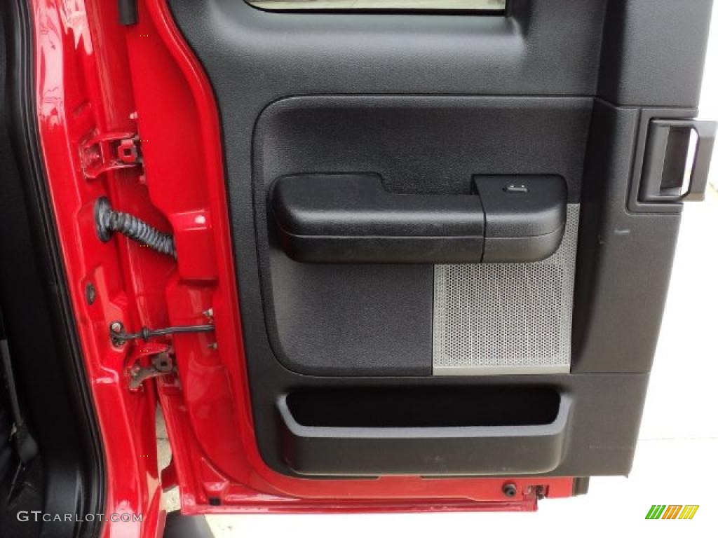 2004 F150 FX4 SuperCab 4x4 - Bright Red / Dark Flint photo #11