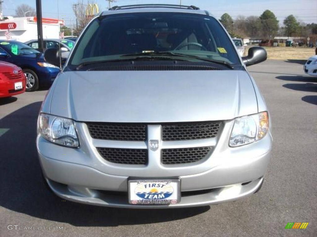 2003 Grand Caravan SE - Bright Silver Metallic / Gray photo #7