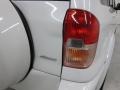 Natural White - RAV4 4WD Photo No. 14
