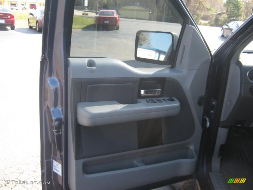 2005 F150 XLT SuperCrew 4x4 - Medium Wedgewood Blue Metallic / Medium Flint/Dark Flint Grey photo #14