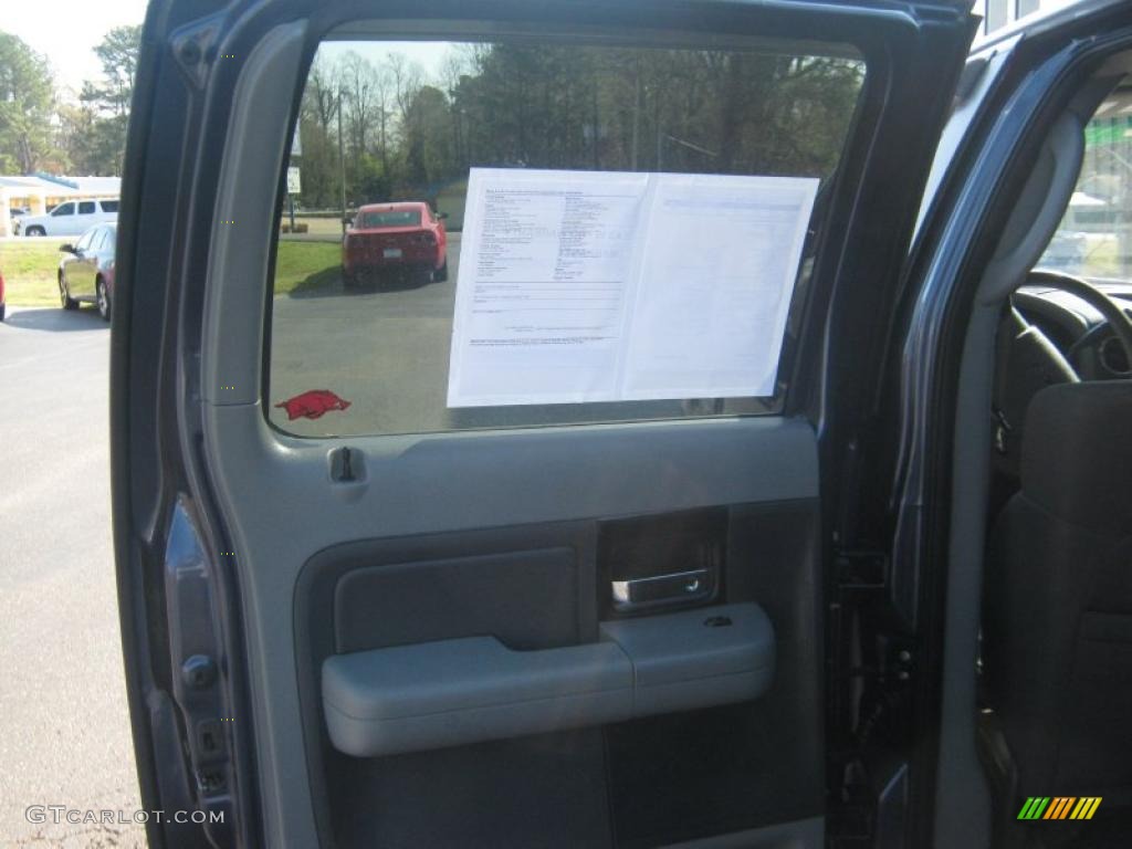 2005 F150 XLT SuperCrew 4x4 - Medium Wedgewood Blue Metallic / Medium Flint/Dark Flint Grey photo #16