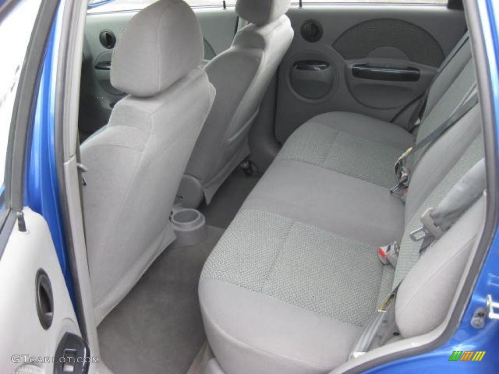 2004 Aveo LS Hatchback - Bright Blue Metallic / Gray photo #16
