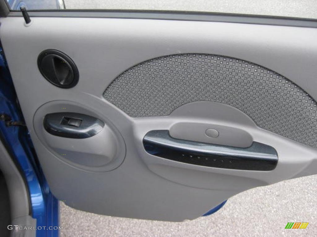 2004 Aveo LS Hatchback - Bright Blue Metallic / Gray photo #24
