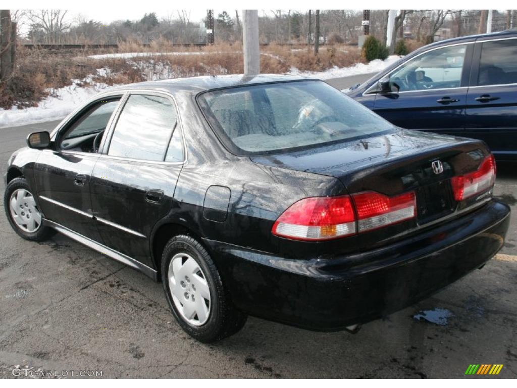 2002 Accord LX V6 Sedan - Nighthawk Black Pearl / Quartz Gray photo #10