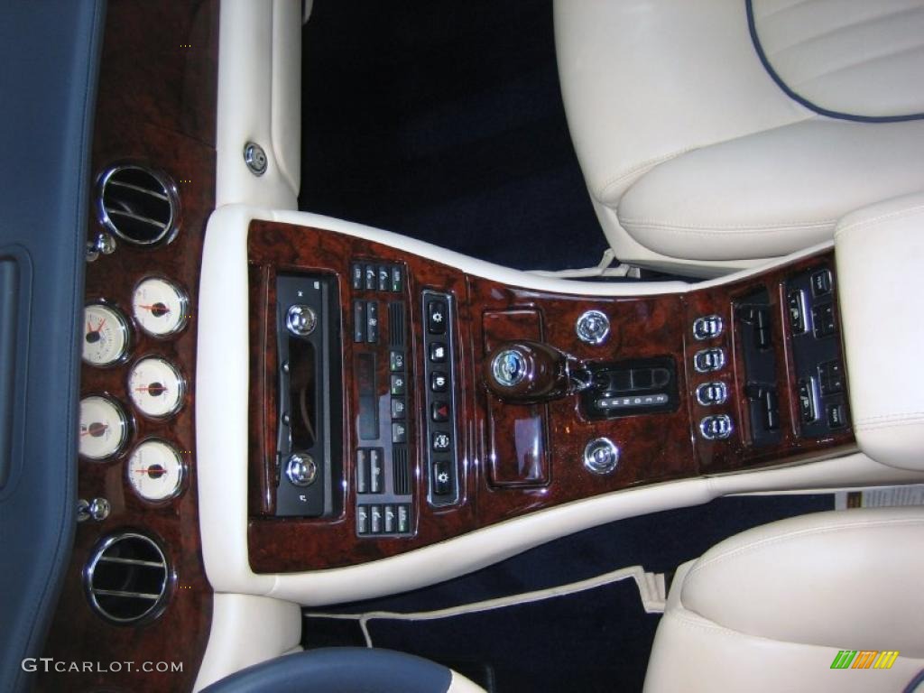 2001 Bentley Arnage Red Label Controls Photo #46704423