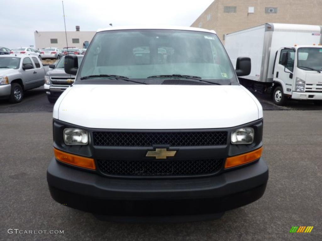 Summit White 2011 Chevrolet Express 2500 Work Van Exterior Photo #46704531