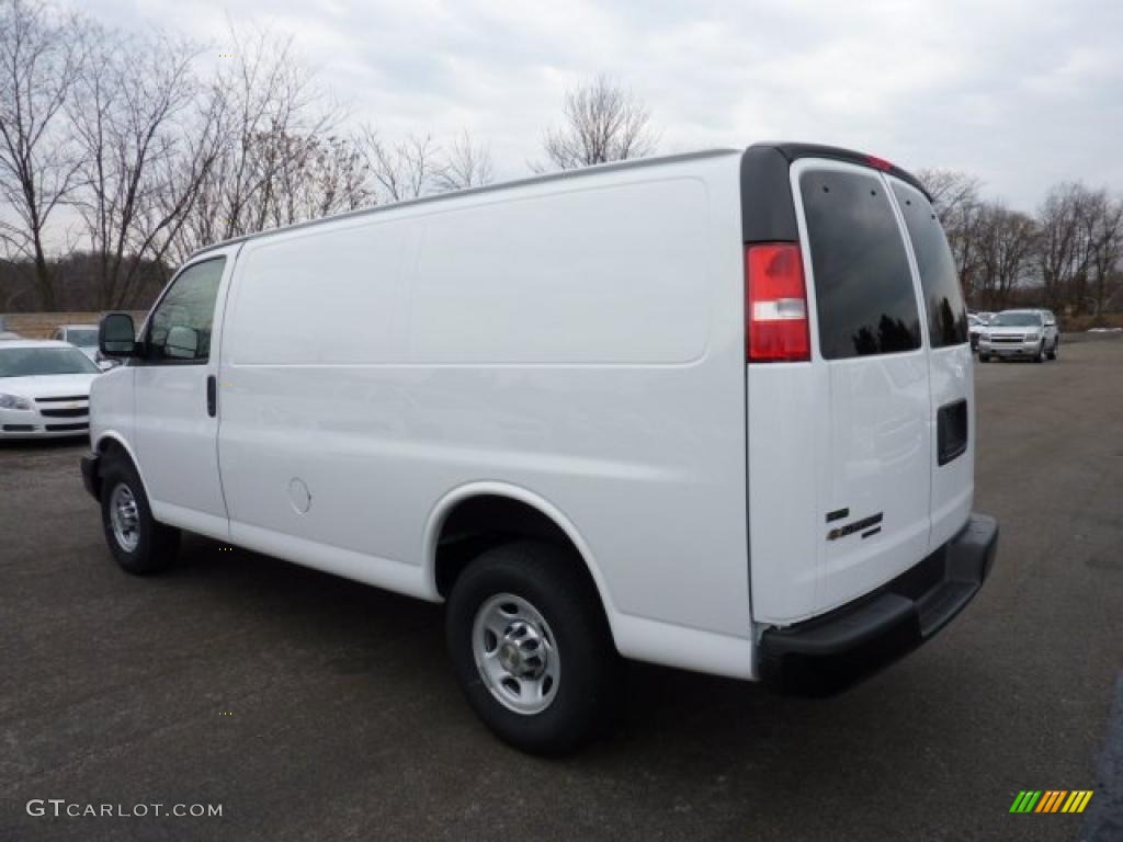 Summit White 2011 Chevrolet Express 2500 Work Van Exterior Photo #46704585