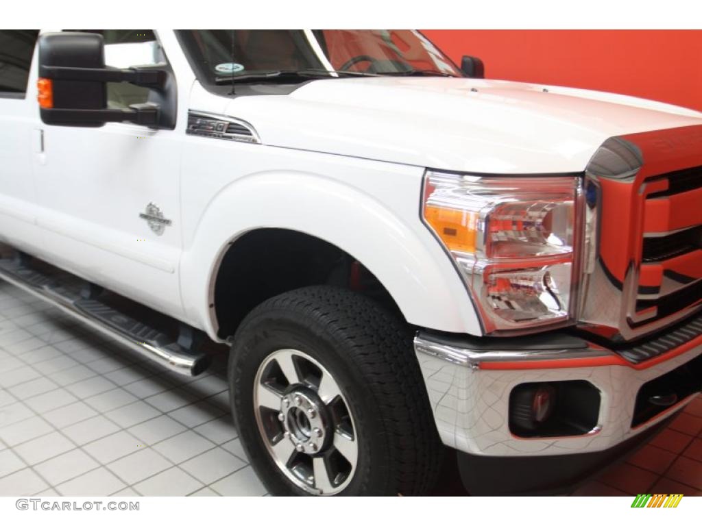 2011 F250 Super Duty Lariat Crew Cab 4x4 - Oxford White / Adobe Two Tone Leather photo #14