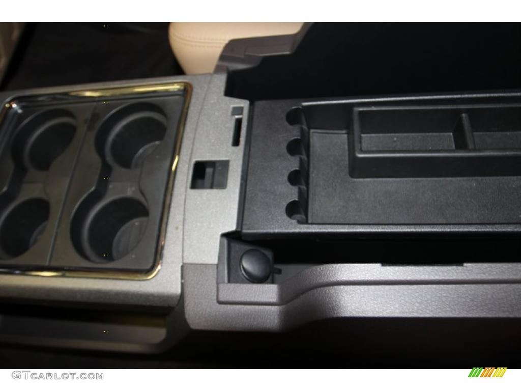 2011 F250 Super Duty Lariat Crew Cab 4x4 - Oxford White / Adobe Two Tone Leather photo #36