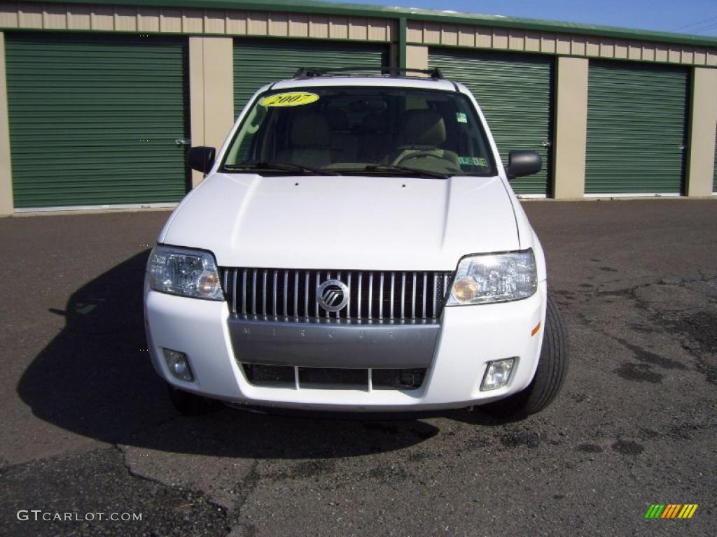 2007 Mariner Luxury - Oxford White / Pebble photo #2