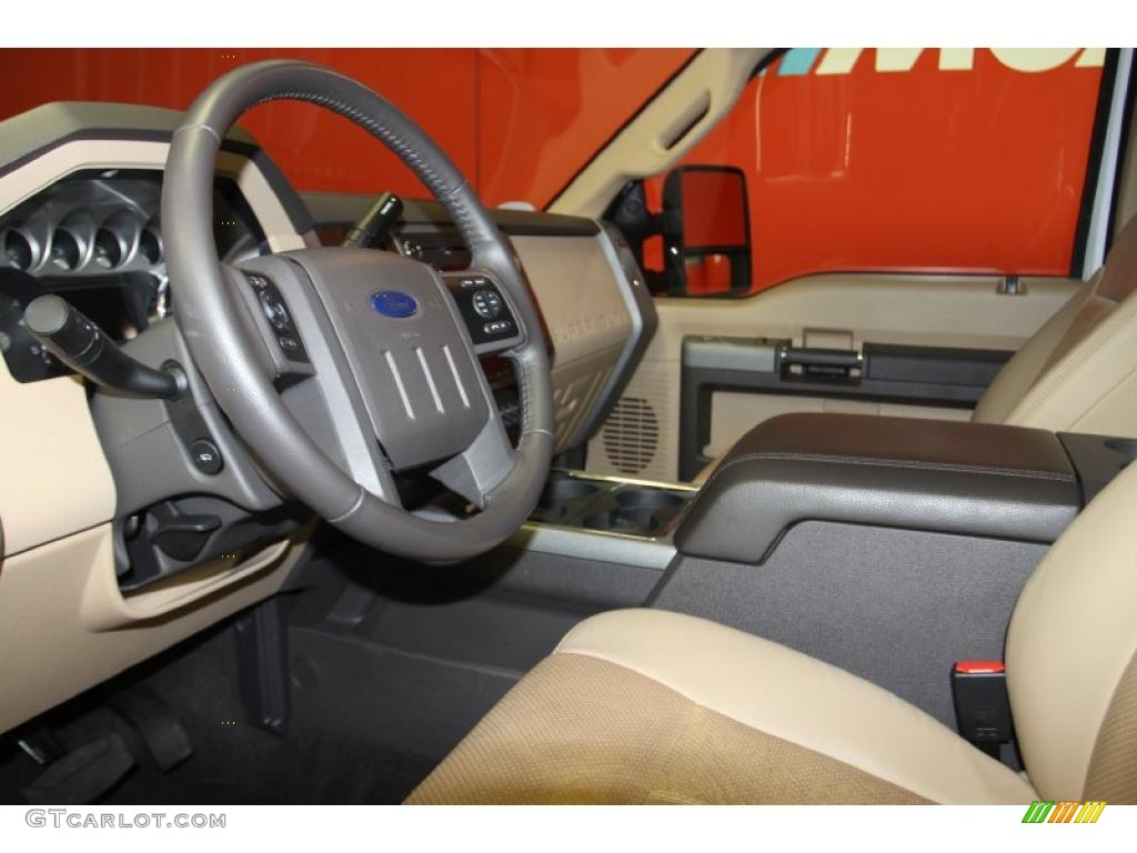 2011 F250 Super Duty Lariat Crew Cab 4x4 - Oxford White / Adobe Two Tone Leather photo #45