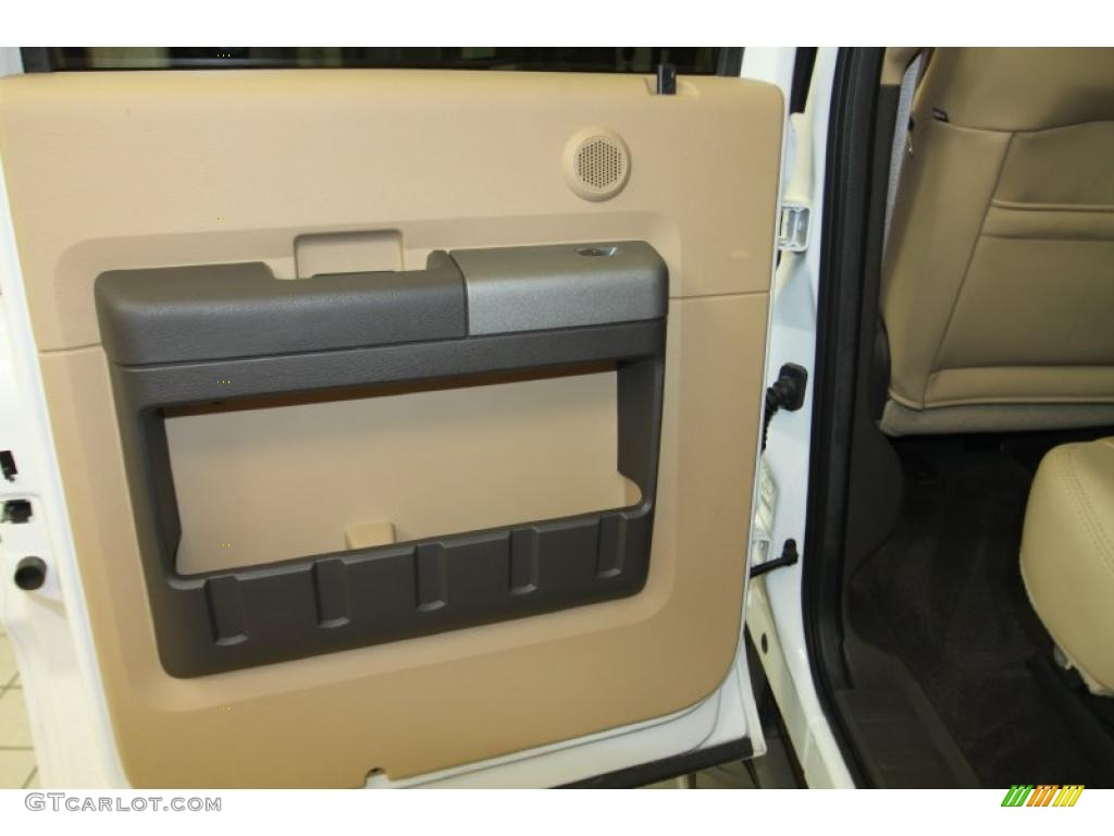 2011 F250 Super Duty Lariat Crew Cab 4x4 - Oxford White / Adobe Two Tone Leather photo #46